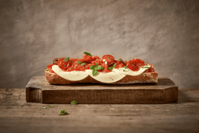 Überbackene Mozzarellabrötchen