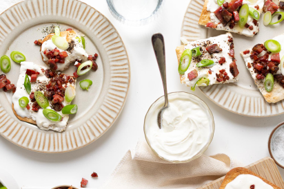 Flammkuchen mit Speck und Frühlingszwiebeln Header