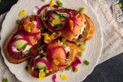 srd_gervais-crostini-mit-raucherlachs_header.jpg