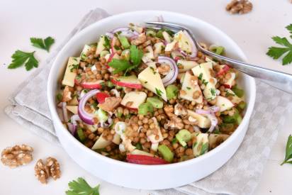 srd_apfel-linsen-salat-mit-amadeus_header.jpg