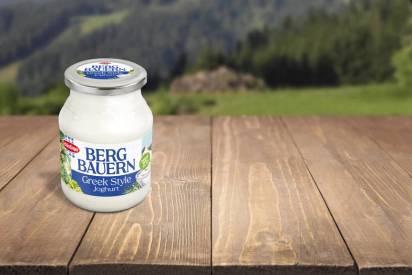Das Bild zeigt das Schärdinger Bergbauern Greek Style Joghurt Natur