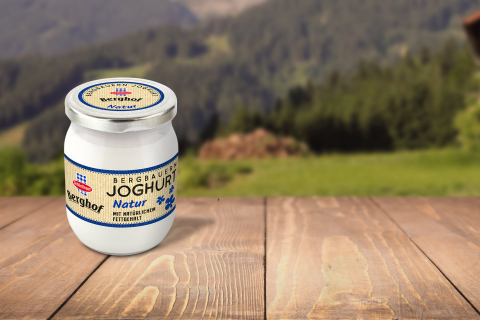 Berghof Bergbauern Natur Joghurt im Glas Header