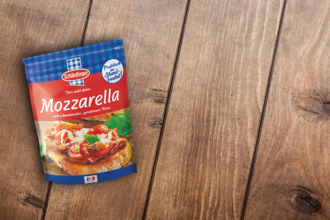 Mozzarella gerieben Header