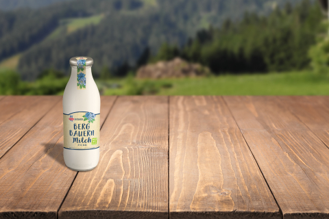 Berghof Milch im Glas 3,5% 0,5L Headerbild