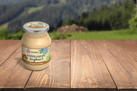 Berghof Bergbauern Cappuccino Joghurt im Glas