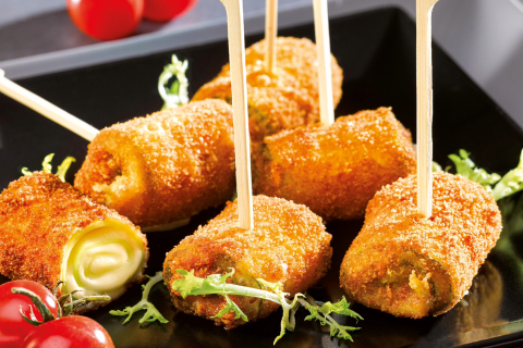 srd_gebackene-zucchini-kase-rollchen_header.jpg