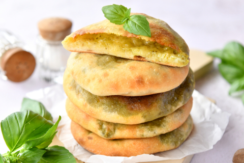 srd_pesto-taschen-mit-mozzarella_header.jpg