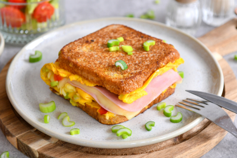 srd_pfannentoast-mit-kase-ei_header.jpg