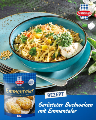 Gerösteter Buchweizen mit Emmentaler und Sauerrahm