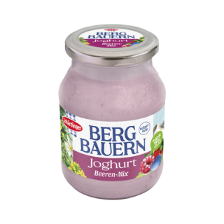 Das Bild zeigt die neue Sorte des Schärdinger Bergbauern Joghurts: Beeren-Mix